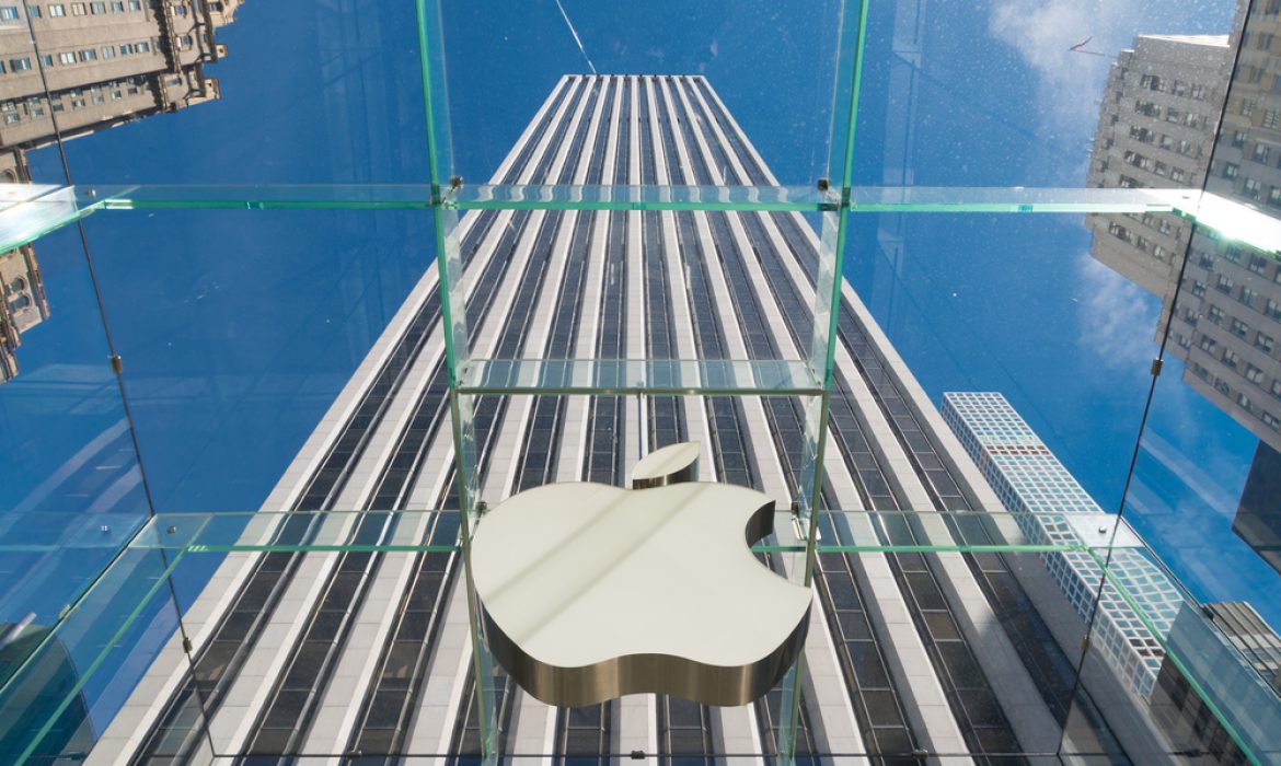 Breaking Boundaries: Apple’s Shares Soar, Propelling the Tech Giant to New Heights