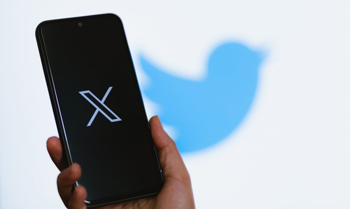 Twitter Faces $75 Million Ad Revenue Plunge Amidst Suspension Woes – Internal Docs Expose Struggle